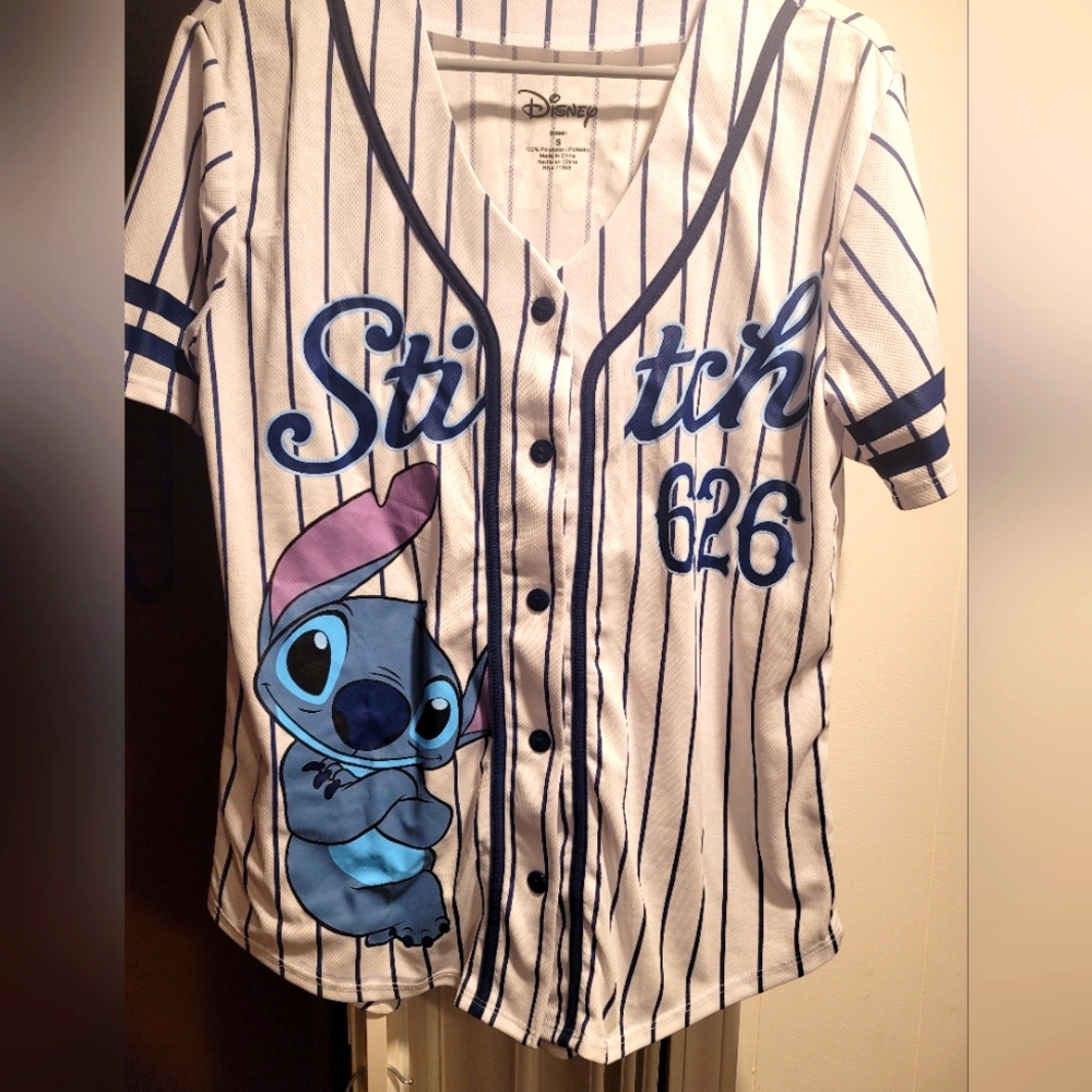 Disney button up t-shirt